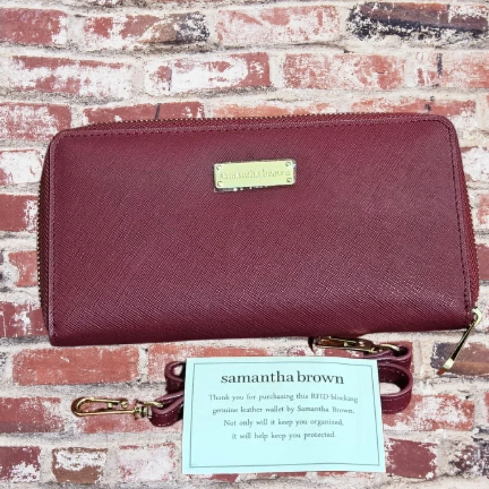 📣Samantha Brown Travel Organizer Wallet 🆕 W/O Tags  🎁 Cross Body Strap 🍒 Red